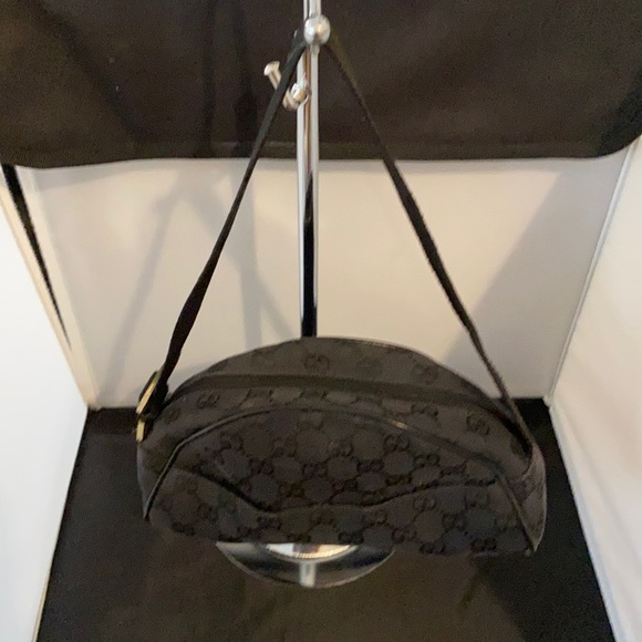 Gucci handbag - Picture 1 of 13